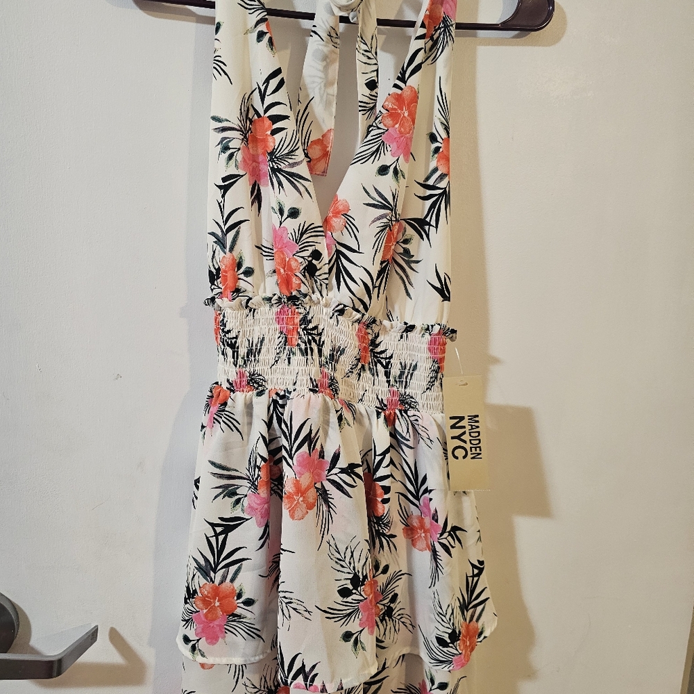 Madden Backless halter dress L
